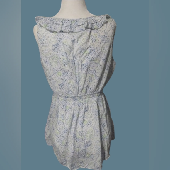 NWOT Romy Blue and White Floral Ruffle Blouse Gathered At Waste Size XL - Picture 7 of 10